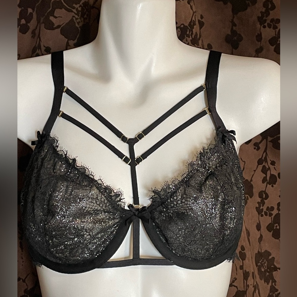 Cacique Black Lace Harness Bra